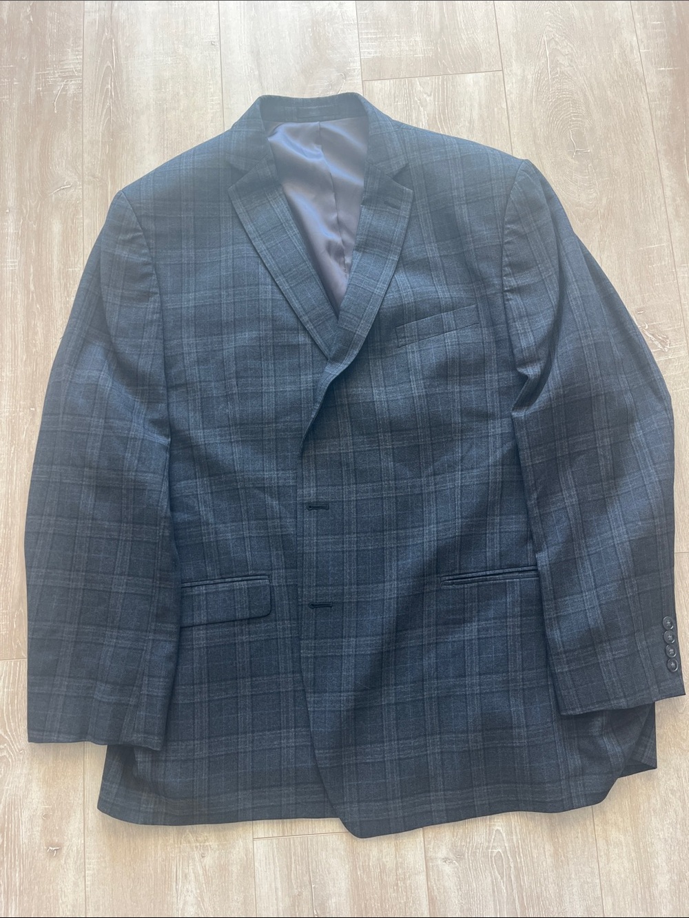 Classic Men's Gray Plaid Two-Button Blazer